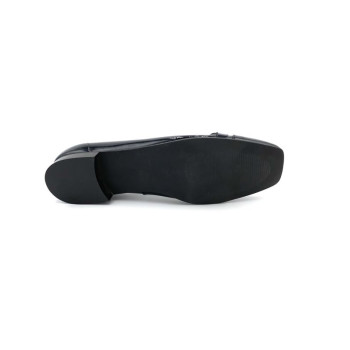 Ballerine avec maille en cuir vernis noir en grande pointure femme de la marque Folie's