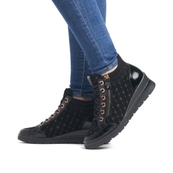 Basket montante noire à lacets et zip avec semelle amovible et doublure peluche en Grande pointure femme de chez Remonte