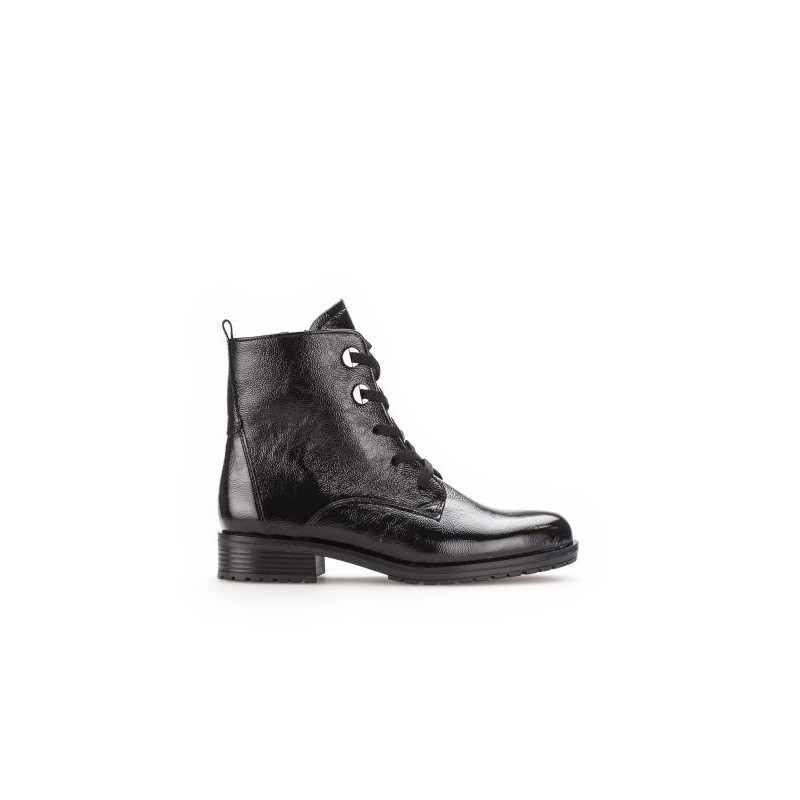 boots à lacets semelle recyclée 32.065