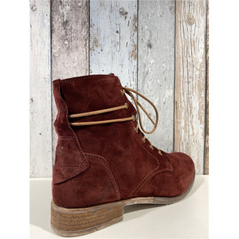 Boots à lacets rouge en cuir grande pointure femme Josef Seibel